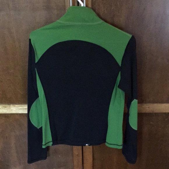 One Tooth block patterned fitness jacket. - Picture 5 of 5